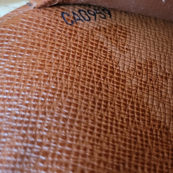 ❌️SOLD ❌️ - Picture 10 of 15